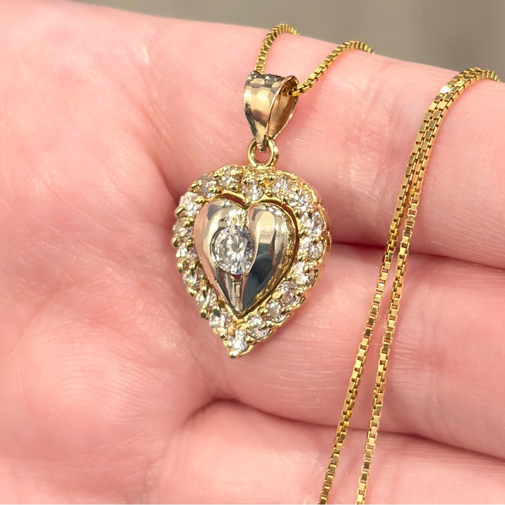 Elegant Gold and Silver Heart Pendant Necklace - Picture 10 of 15